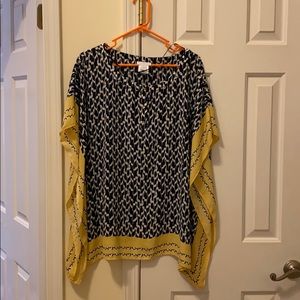 Poncho-like Flowy Shirt